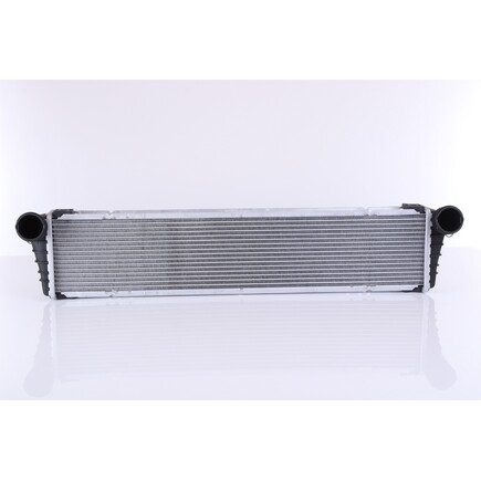 Nissens 63798 - Radiator