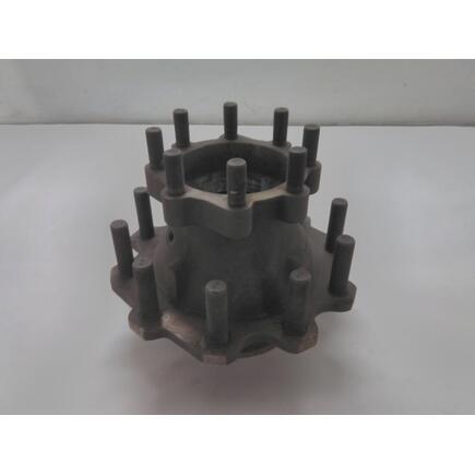 International 3748338C91  Wheel Hub Rear 200 Iron 10 285 Aluminum Rim Navistar Compatible
